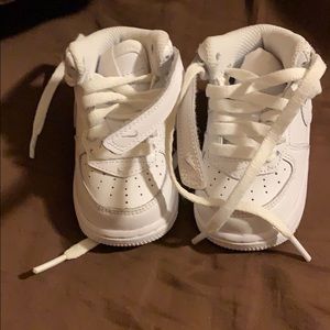 Infant Air Force 1s